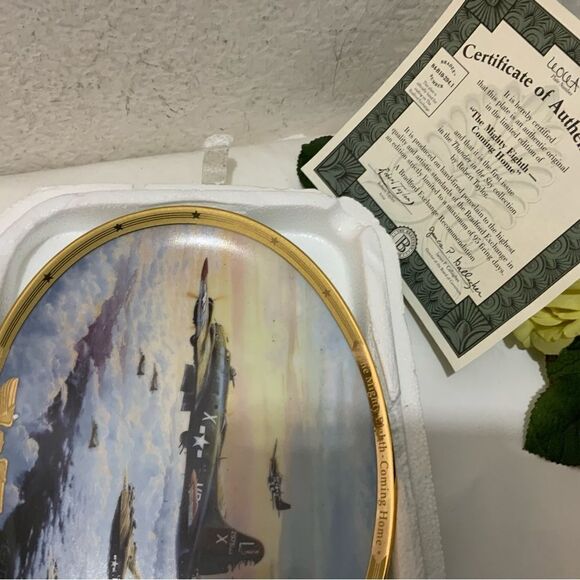 The Mighty Eighth Coming Home, Commemorative Plate #606A - Picture 5 of 7